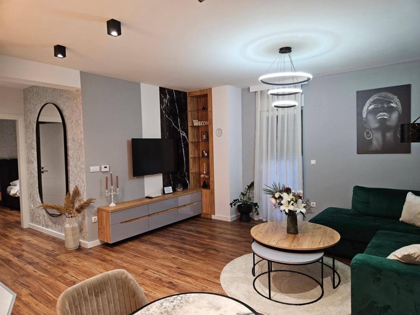 Delux Apartman President Centar Брчко Экстерьер фото